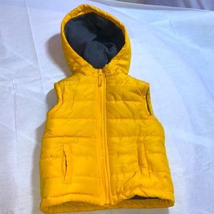 LittleMe Yellow Vest jacket hooded 18m 2t boys kids toddler fleece puffer zipper